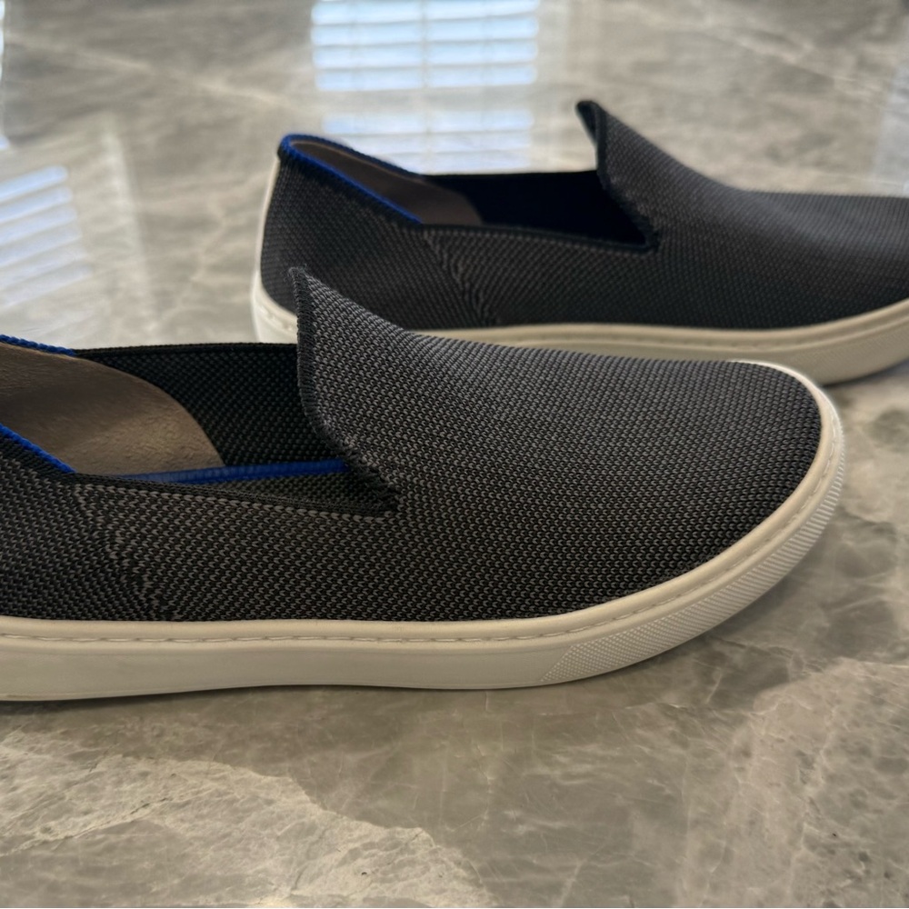 Rothy's The Kids Sneaker Gray Casual Slip On Shoes Youth Size 4 US Loafers